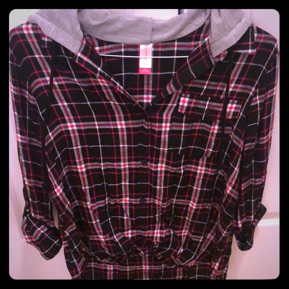 Ladies soft hooded button down
